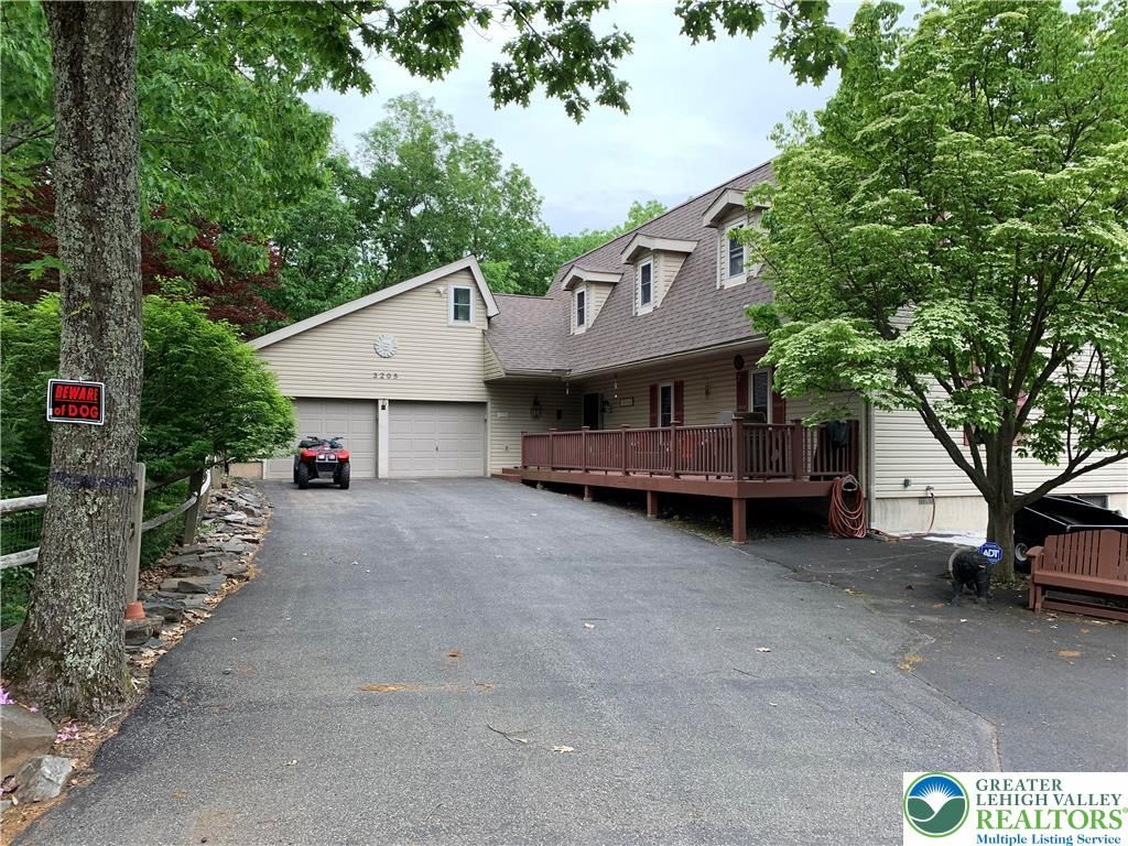 3205 Ely Court, Lehman Twp, PA 18324