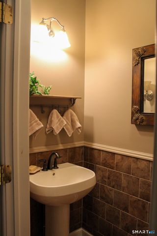 100 Frederick Drive, Coventry, CT 06238