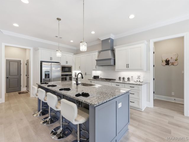 954 Fireside Drive, Prattville, AL 36067