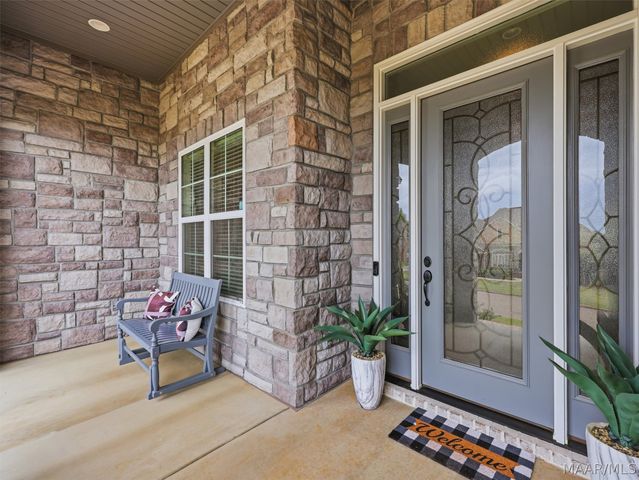 954 Fireside Drive, Prattville, AL 36067