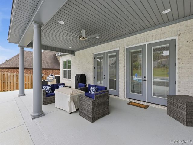 954 Fireside Drive, Prattville, AL 36067