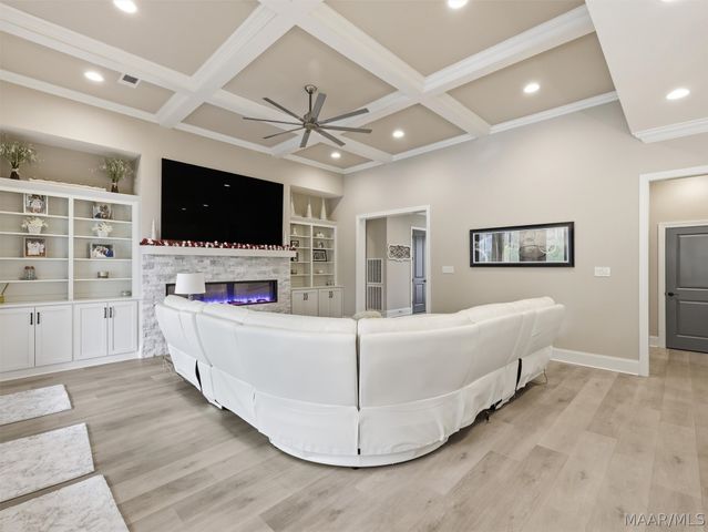 954 Fireside Drive, Prattville, AL 36067