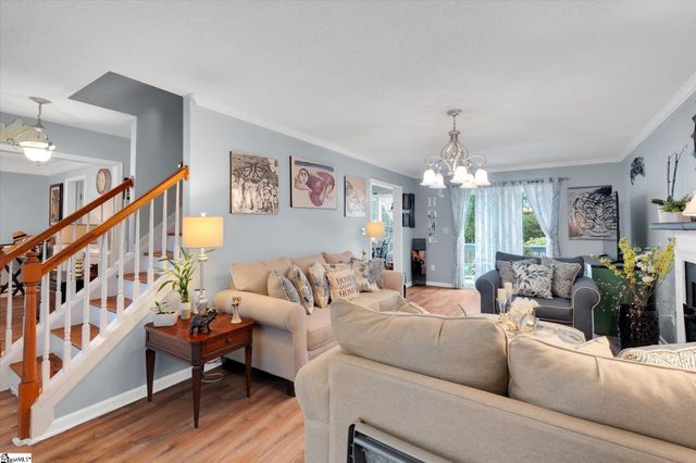 204 Staffordshire Way, Simpsonville, SC 29681