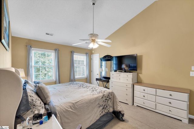 204 Staffordshire Way, Simpsonville, SC 29681