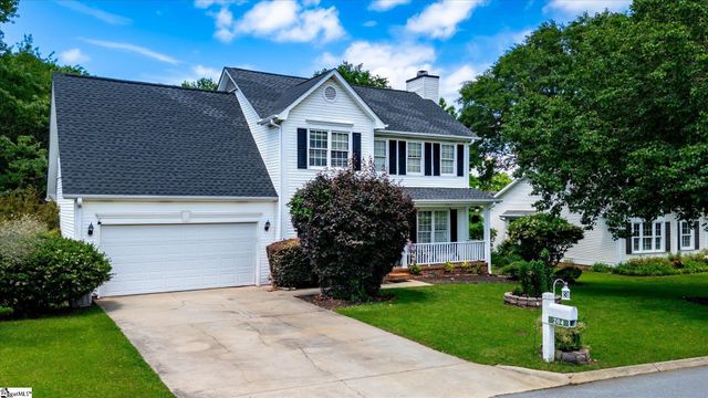 204 Staffordshire Way, Simpsonville, SC 29681