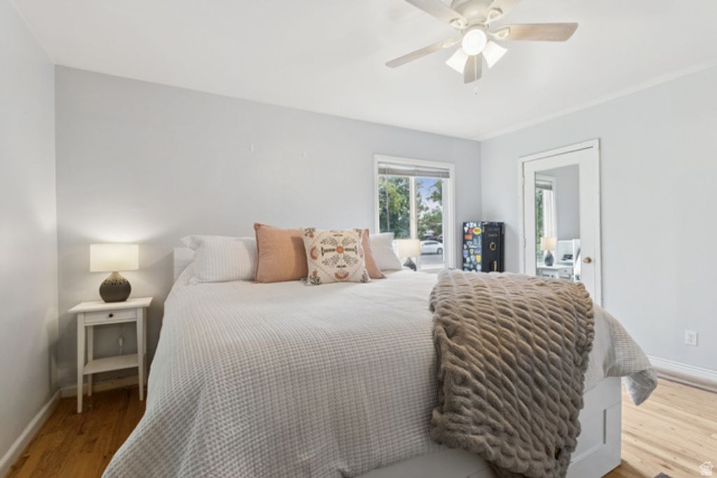 Image 20 of property listing at 1925 E HILLCREST AVE, Salt Lake City, UT 84106