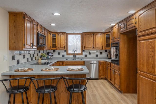 N5438 LOWER ROAD, Shiocton, WI 54170