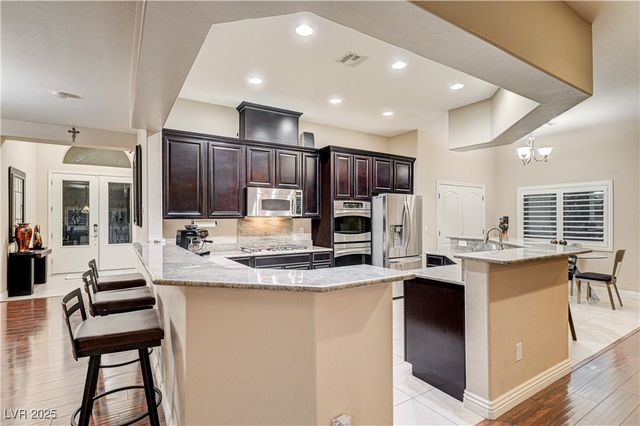 7311 Velvet Sky Street, Las Vegas, NV 89131