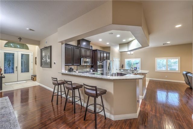 7311 Velvet Sky Street, Las Vegas, NV 89131