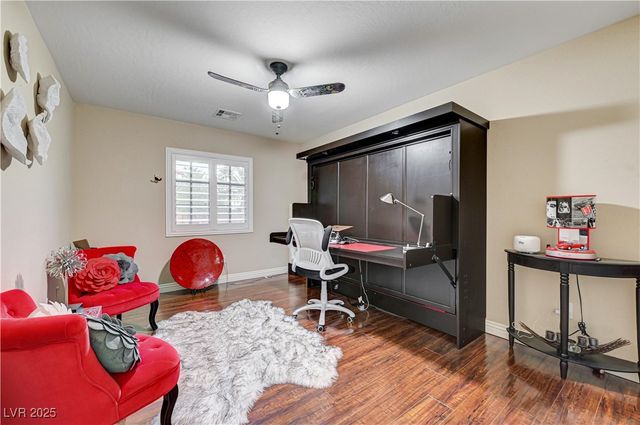 7311 Velvet Sky Street, Las Vegas, NV 89131