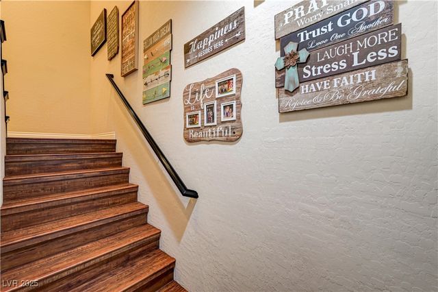 7311 Velvet Sky Street, Las Vegas, NV 89131