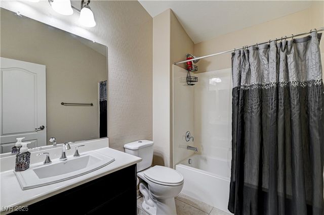 7311 Velvet Sky Street, Las Vegas, NV 89131