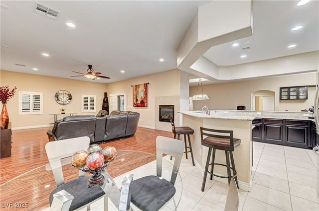 7311 Velvet Sky Street, Las Vegas, NV 89131