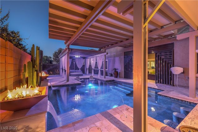 7311 Velvet Sky Street, Las Vegas, NV 89131