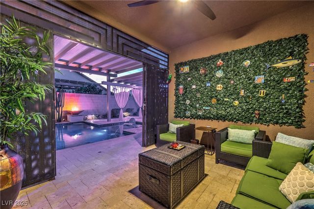 7311 Velvet Sky Street, Las Vegas, NV 89131