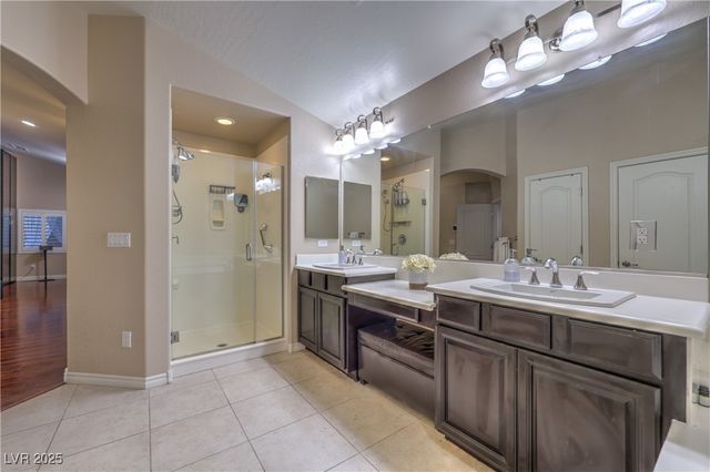 7311 Velvet Sky Street, Las Vegas, NV 89131