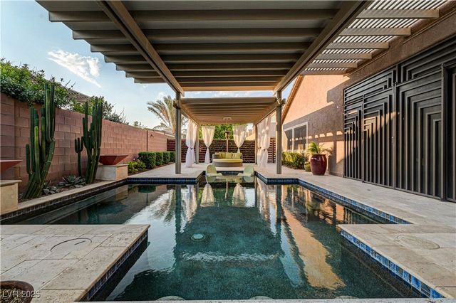 7311 Velvet Sky Street, Las Vegas, NV 89131