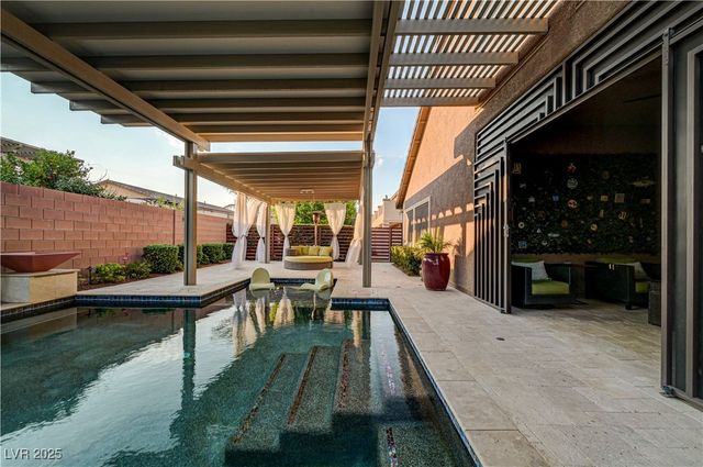 7311 Velvet Sky Street, Las Vegas, NV 89131