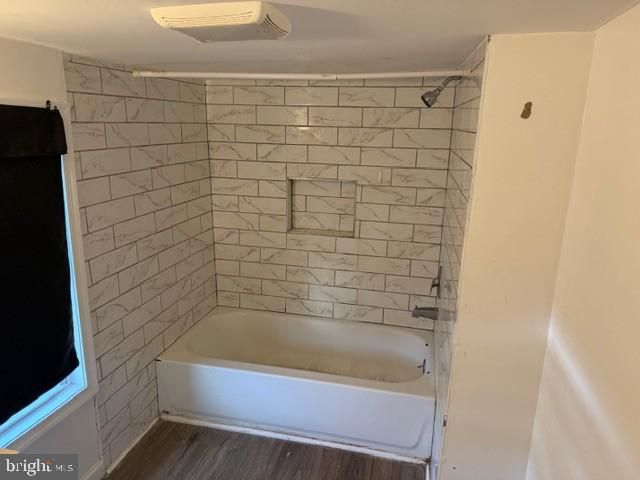13-15 W WATER ST, Middletown, PA 17057