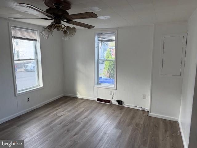 13-15 W WATER ST, Middletown, PA 17057