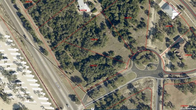 1015 & 1011 Las Brisas Dr, Canyon Lake, TX 78133