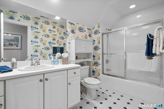 77 Merwin Avenue A, Milford, CT 06460