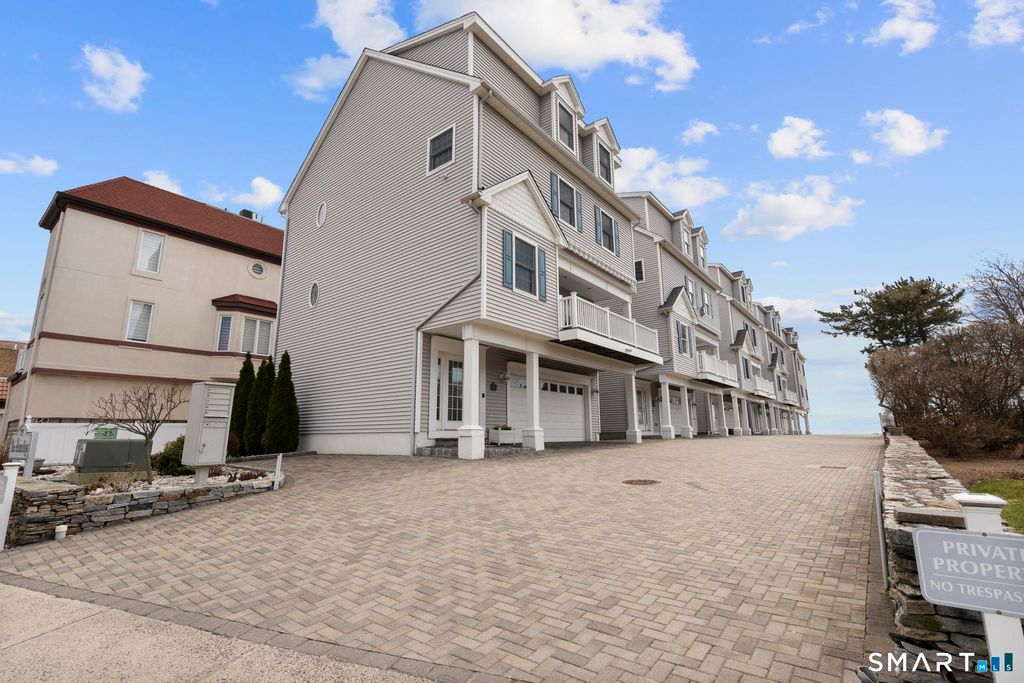 77 Merwin Avenue A, Milford, CT 06460
