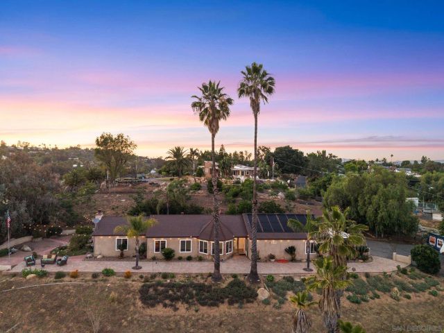 1786 San Pasqual Valley, Escondido, CA 92027