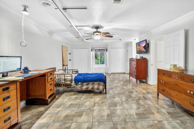1786 San Pasqual Valley, Escondido, CA 92027
