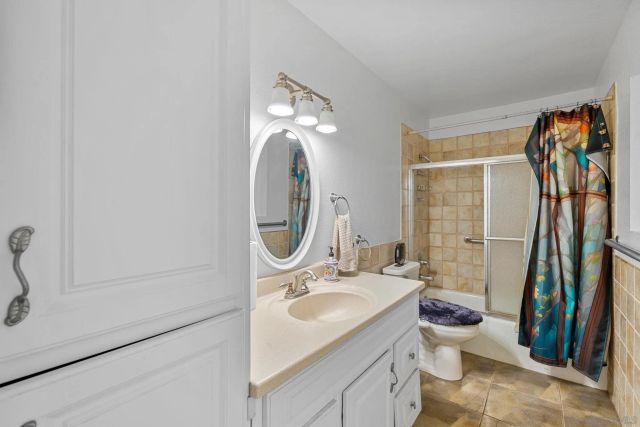 1786 San Pasqual Valley, Escondido, CA 92027