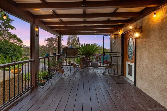 1786 San Pasqual Valley, Escondido, CA 92027