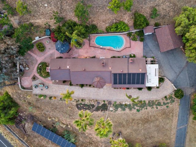 1786 San Pasqual Valley, Escondido, CA 92027