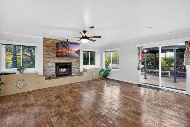 1786 San Pasqual Valley, Escondido, CA 92027