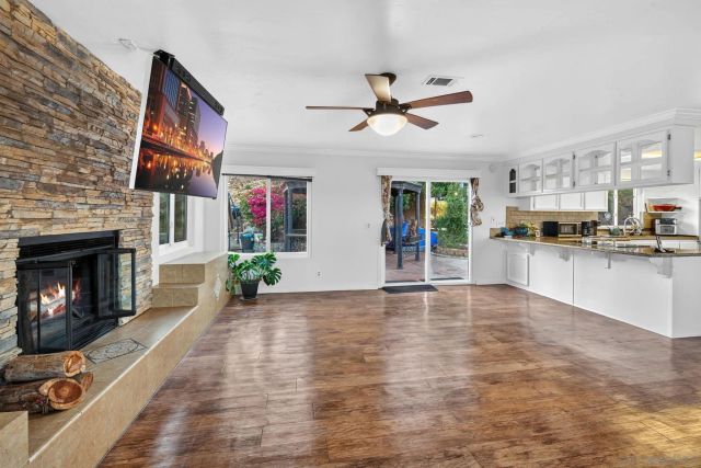 1786 San Pasqual Valley, Escondido, CA 92027