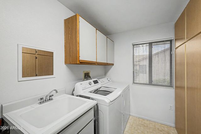 20410 N SPRING MEADOW Drive, Sun City West, AZ 85375