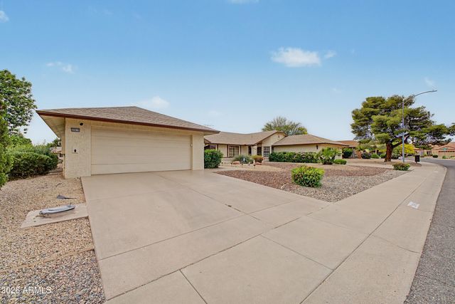 20410 N SPRING MEADOW Drive, Sun City West, AZ 85375