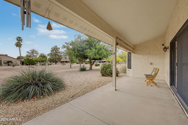 20410 N SPRING MEADOW Drive, Sun City West, AZ 85375
