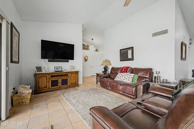 20410 N SPRING MEADOW Drive, Sun City West, AZ 85375
