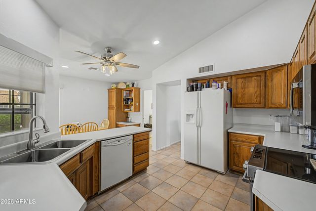 20410 N SPRING MEADOW Drive, Sun City West, AZ 85375