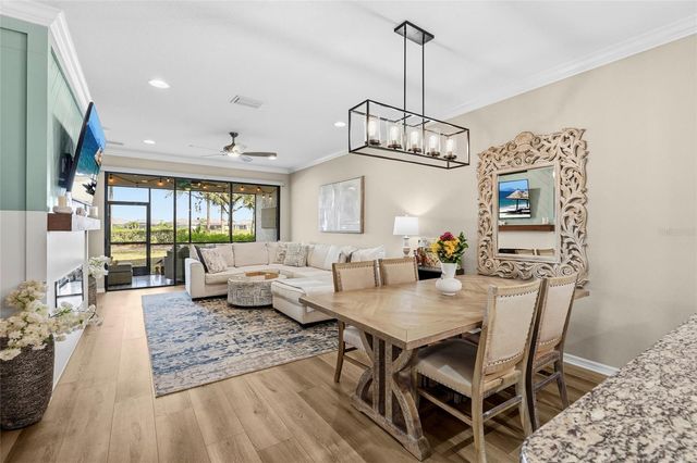 13731 MESSINA LOOP 101, Bradenton, FL 34211