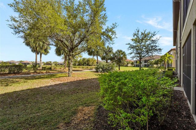 13731 MESSINA LOOP 101, Bradenton, FL 34211