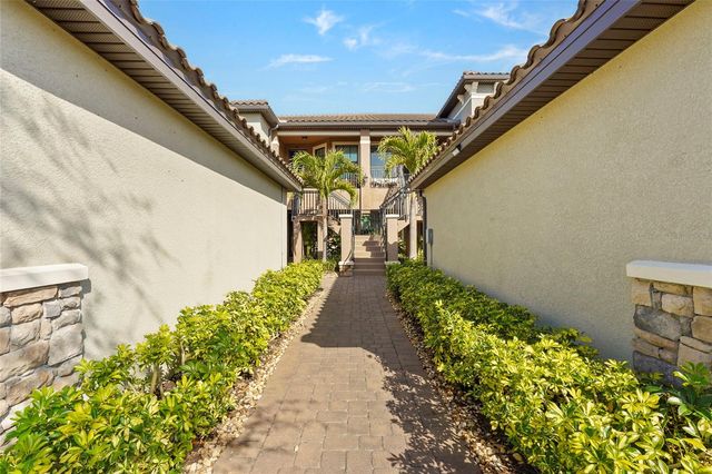 13731 MESSINA LOOP 101, Bradenton, FL 34211