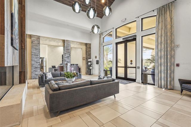 13731 MESSINA LOOP 101, Bradenton, FL 34211