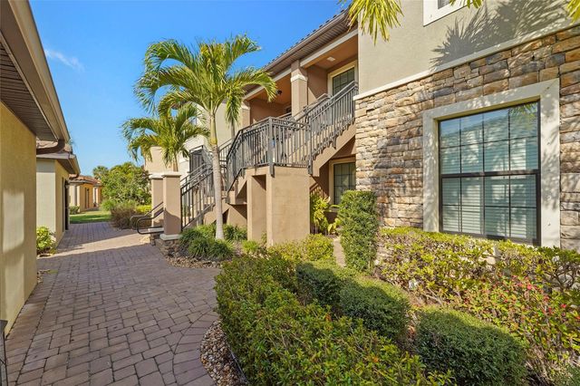 13731 MESSINA LOOP 101, Bradenton, FL 34211