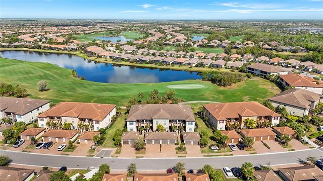 13731 MESSINA LOOP 101, Bradenton, FL 34211