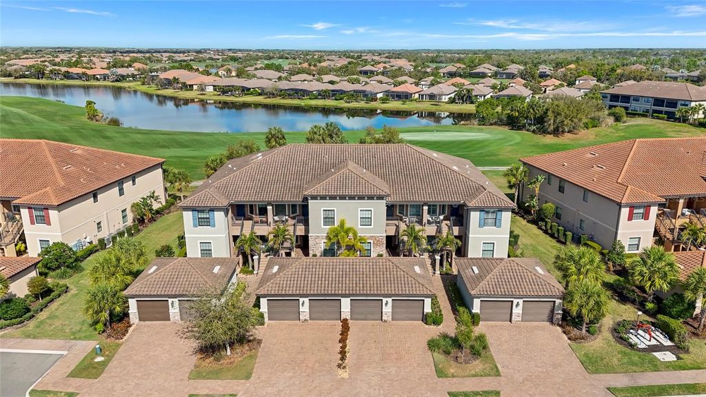 13731 MESSINA LOOP 101, Bradenton, FL 34211