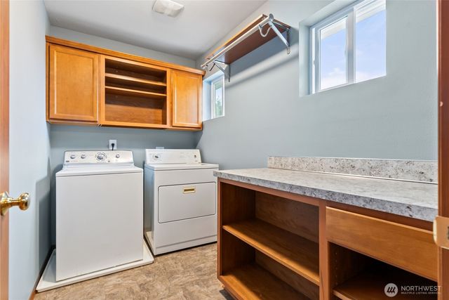 10024 Cole Court SE, Yelm, WA 98597