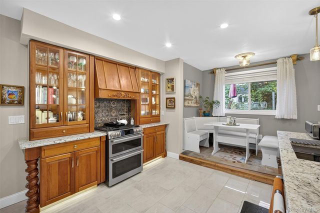 97 W Lakeshore Drive, Carmel, NY 10512