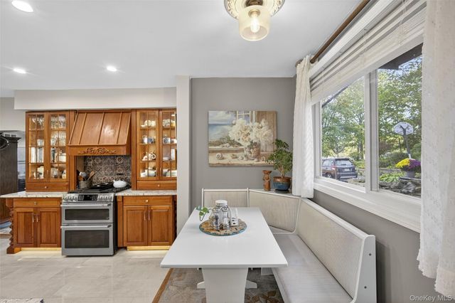 97 W Lakeshore Drive, Carmel, NY 10512