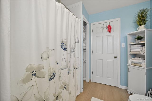 97 W Lakeshore Drive, Carmel, NY 10512